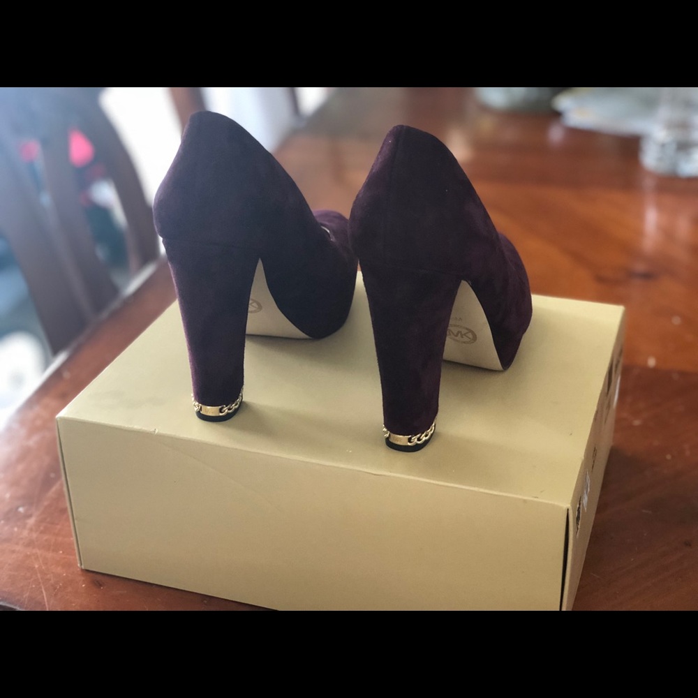 Michael Kors , Sabrina Pump in plum